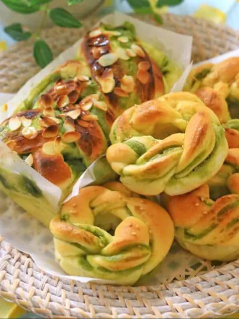 ROTI KELAPA